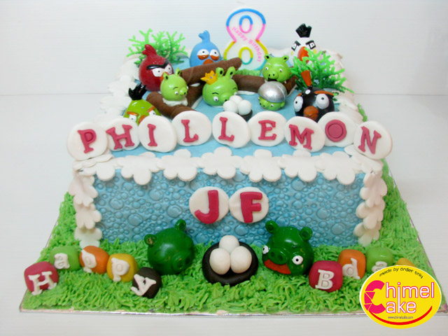 Read more about the article Angry Bird Birthday Cake’s Phillemon