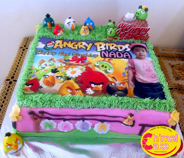 Read more about the article Angry Bird Birthday Cake’s Nada