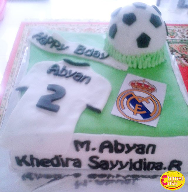 Read more about the article Real Madrid Birthday Cake’s Abyan