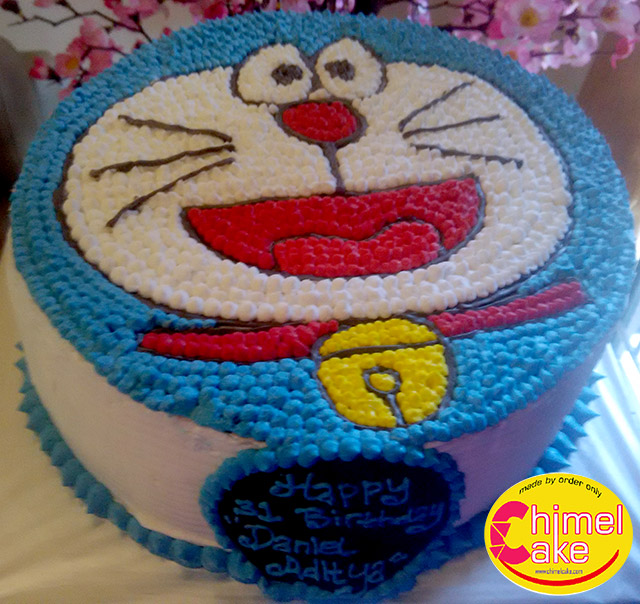 Read more about the article Doraemon Face Birthday Cake